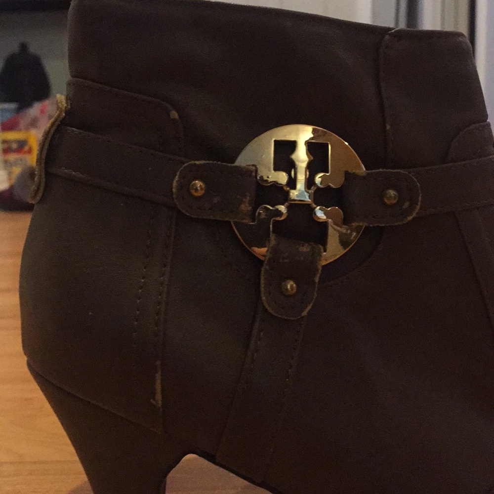 Women’s booties